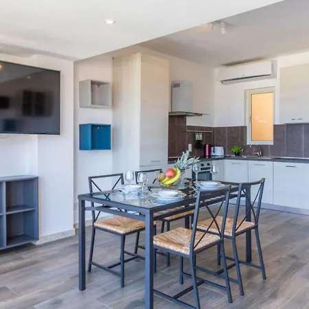 Apartman Sea-view Retreat 2