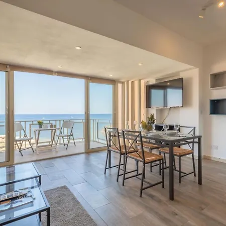 Sea-view Retreat 2